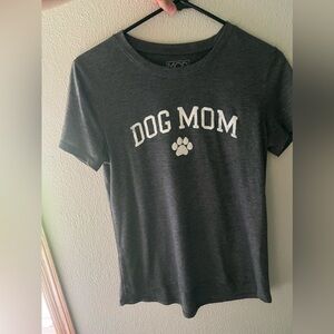 “Dog mom” top